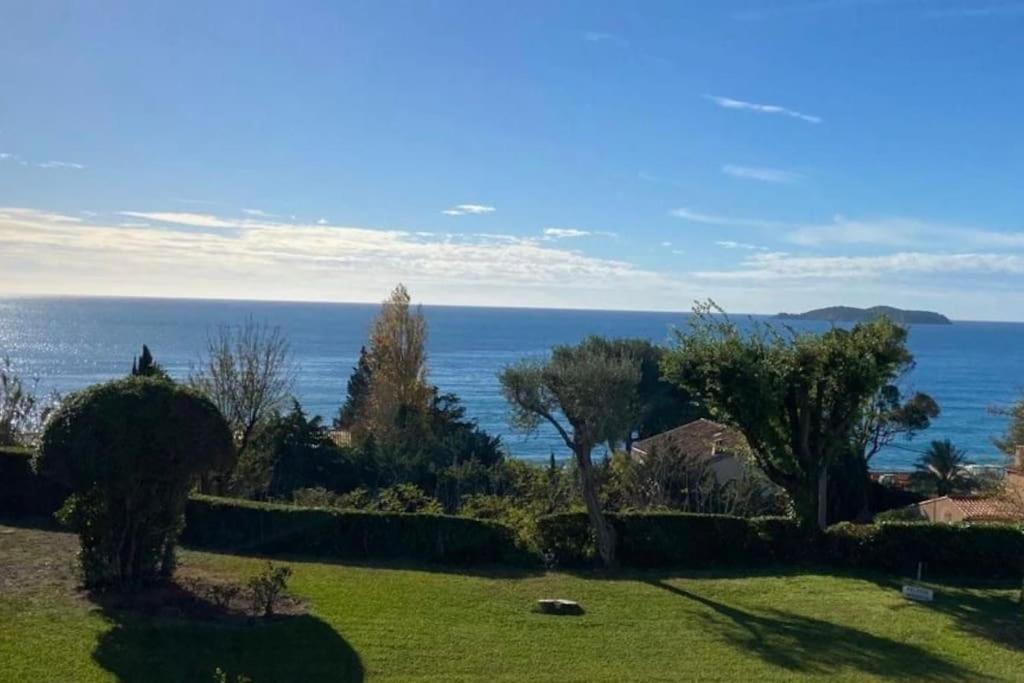 Studio Vue Mer Terrasse La Ciotat Exterior photo